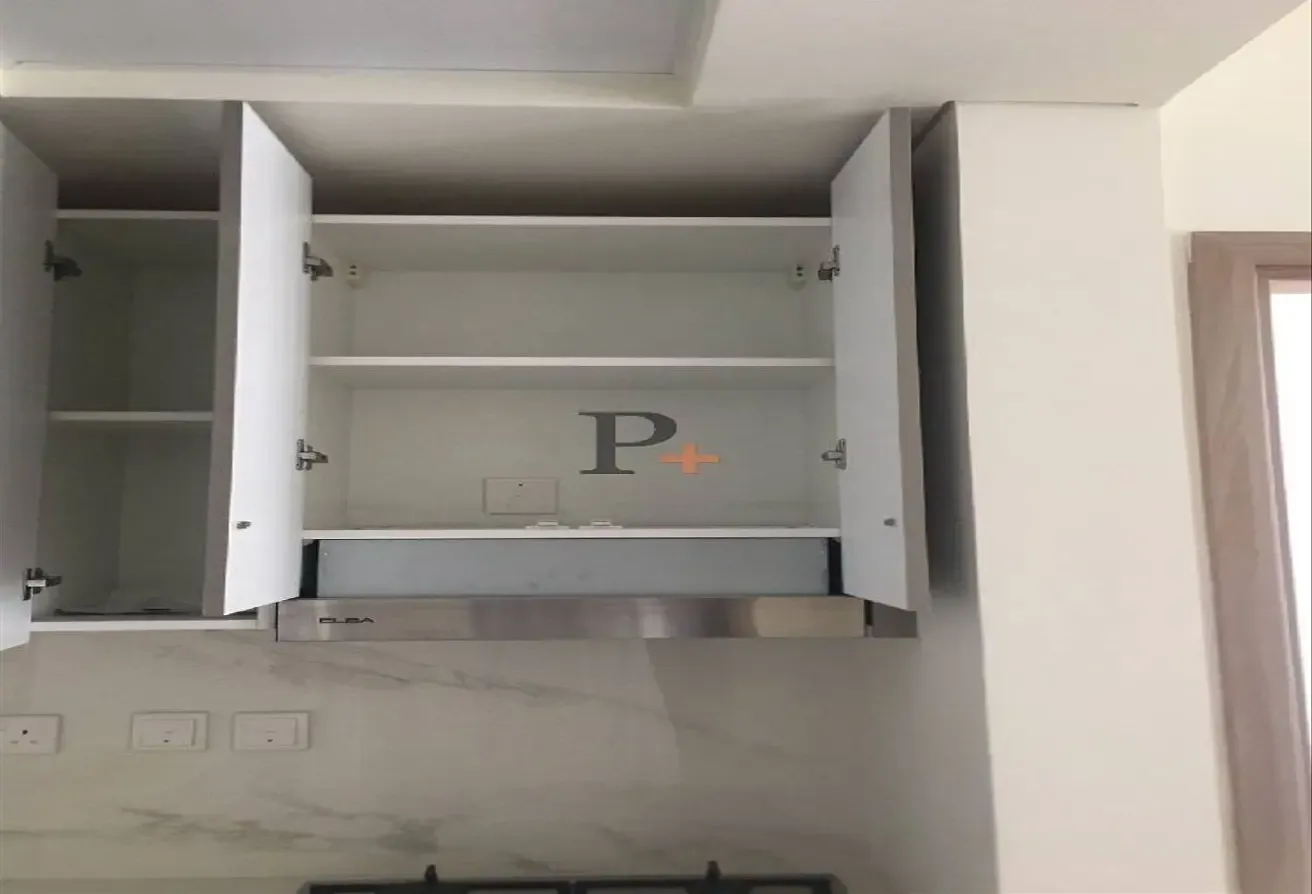Premium 1bhk Apartment|High floor | Partial Lagoon | Prime Location