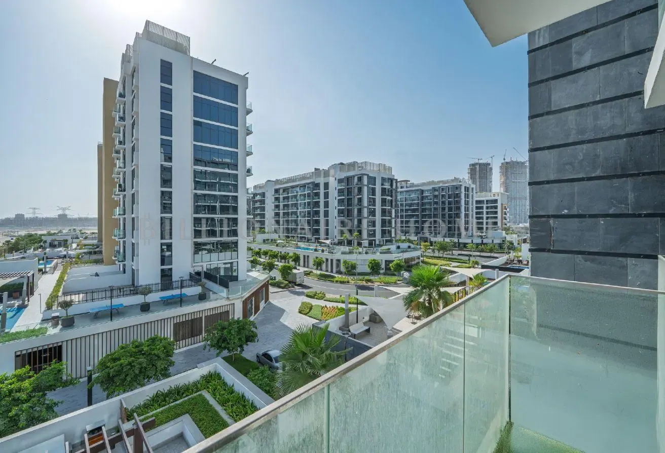 Exclusive Agent|Vacant|Ready To Move |Working