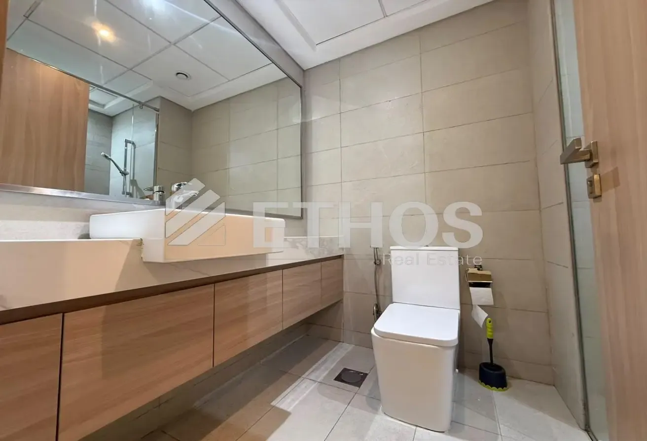 Modern | Prime  Location | Big Layout