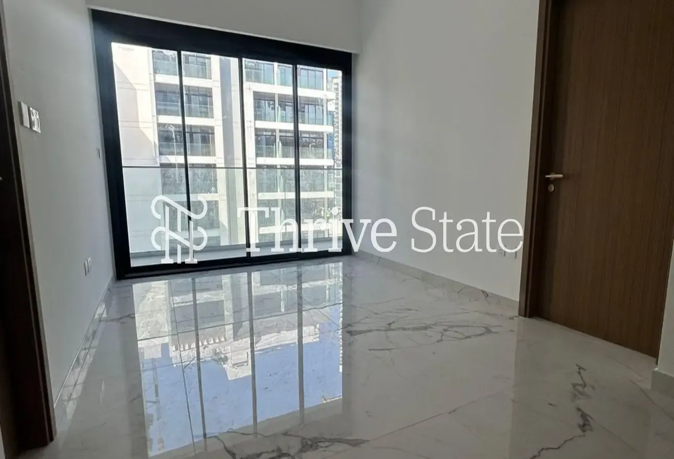 Nice Terrace Open View to Pool  | Below OP