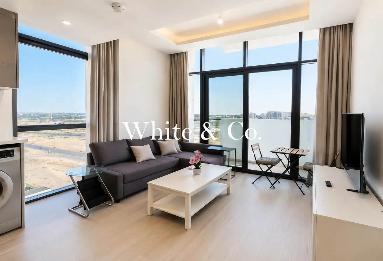 Corner-unit | Fully Furnished| High-ROI