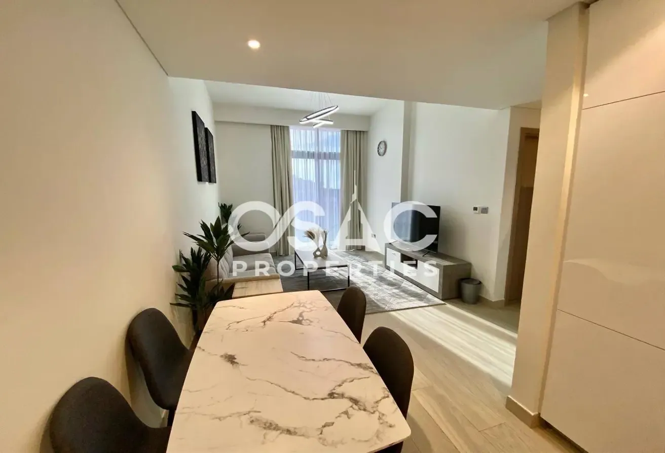PRIME LOCATION | HIGH FLOOR | HIGH ROI | FURNISHED