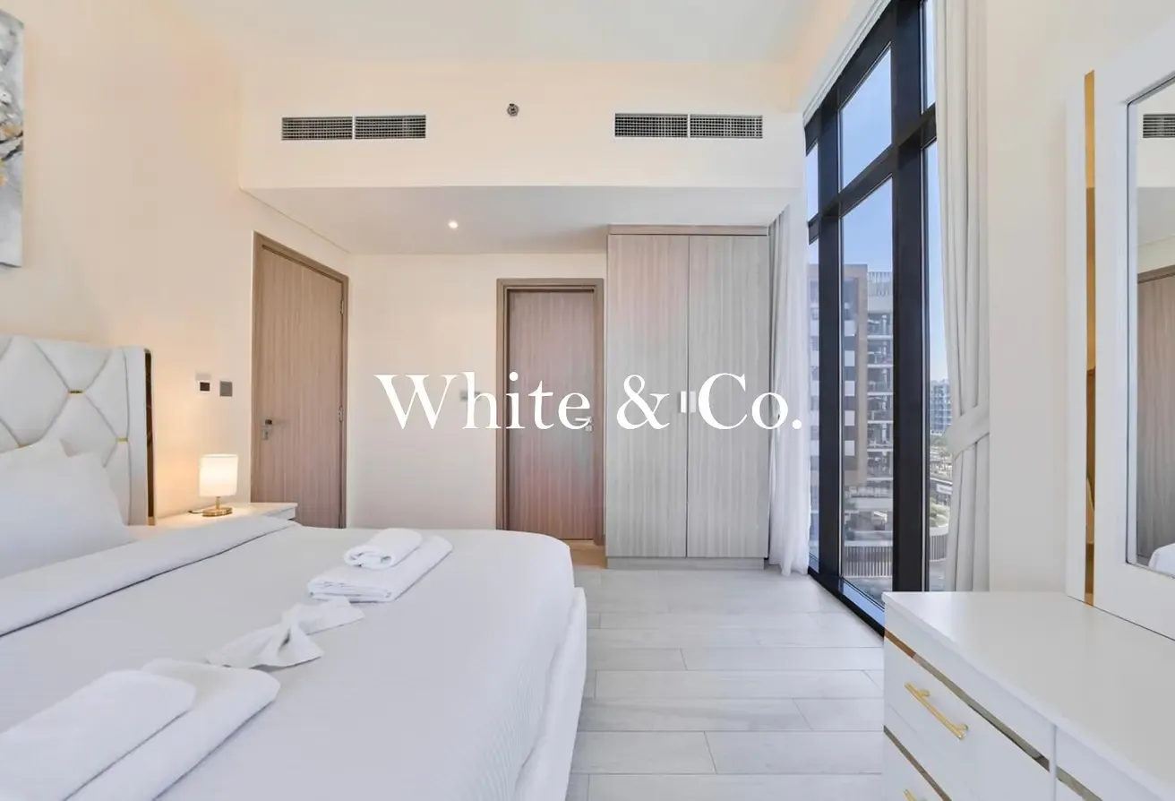 Crystal Lagoon View | Vacant | Furnished