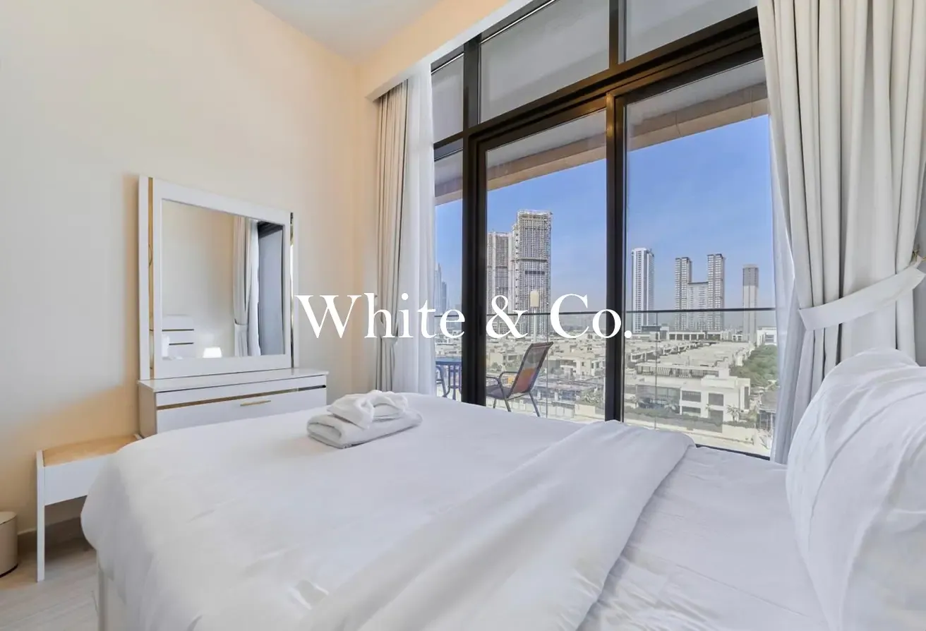 Crystal Lagoon View | Vacant | Furnished