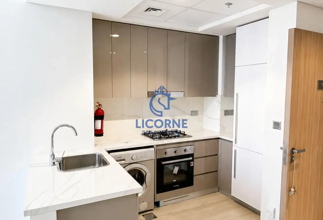 PARTIAL LAGOON VIEW | STYLISH 1BR | PRIME LOCATION