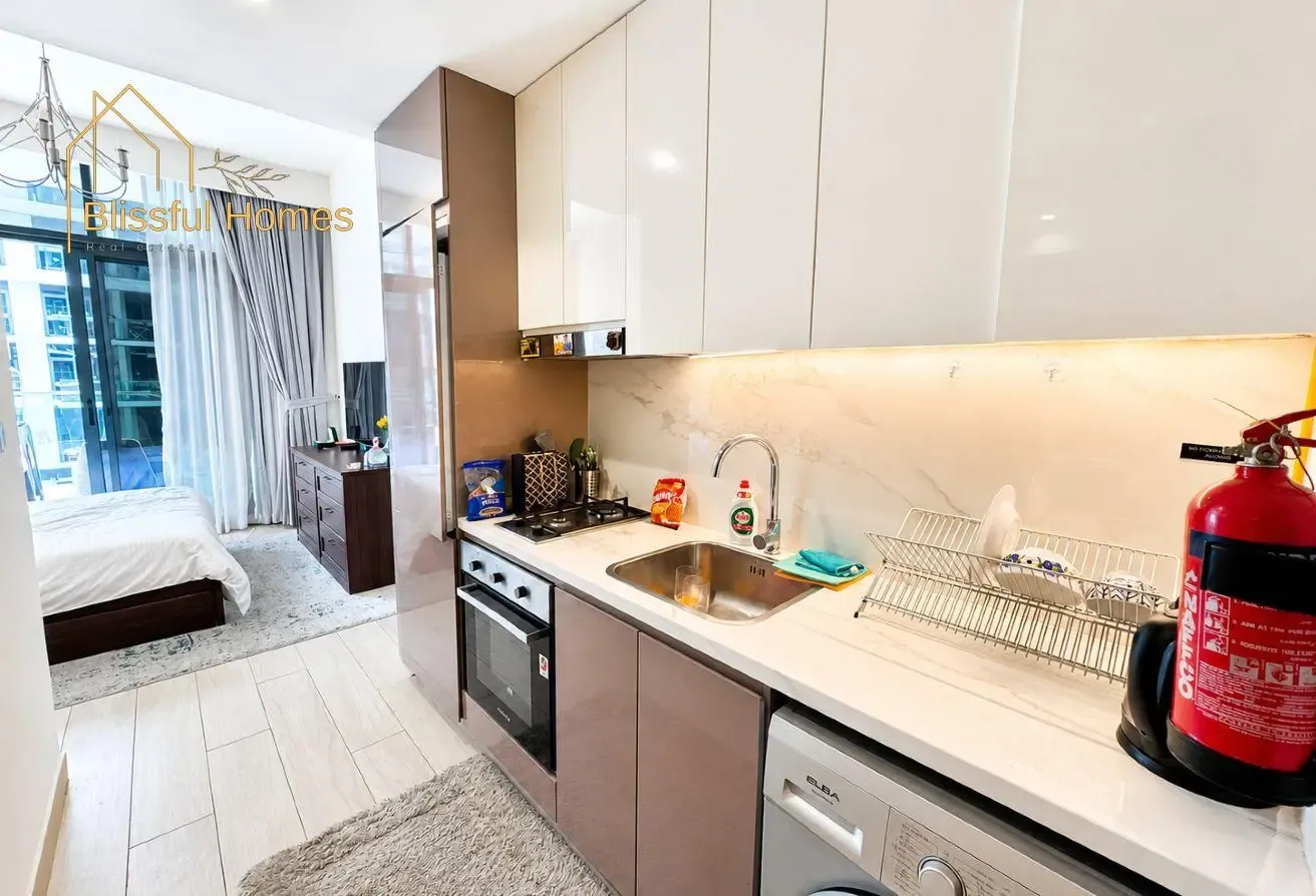 High Rental Potential | Community View