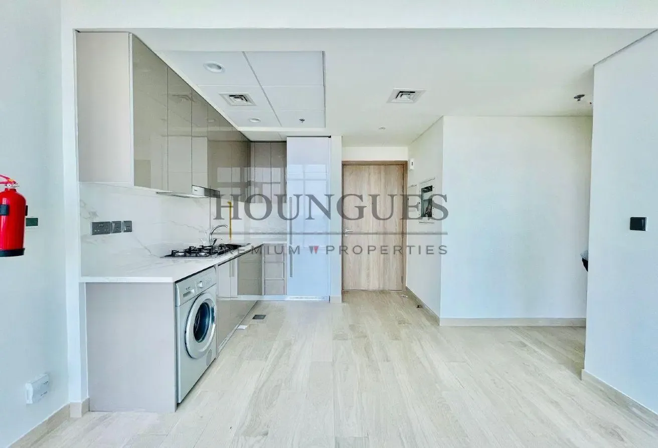 Spacious 1 Bedroom Apartment for Sale