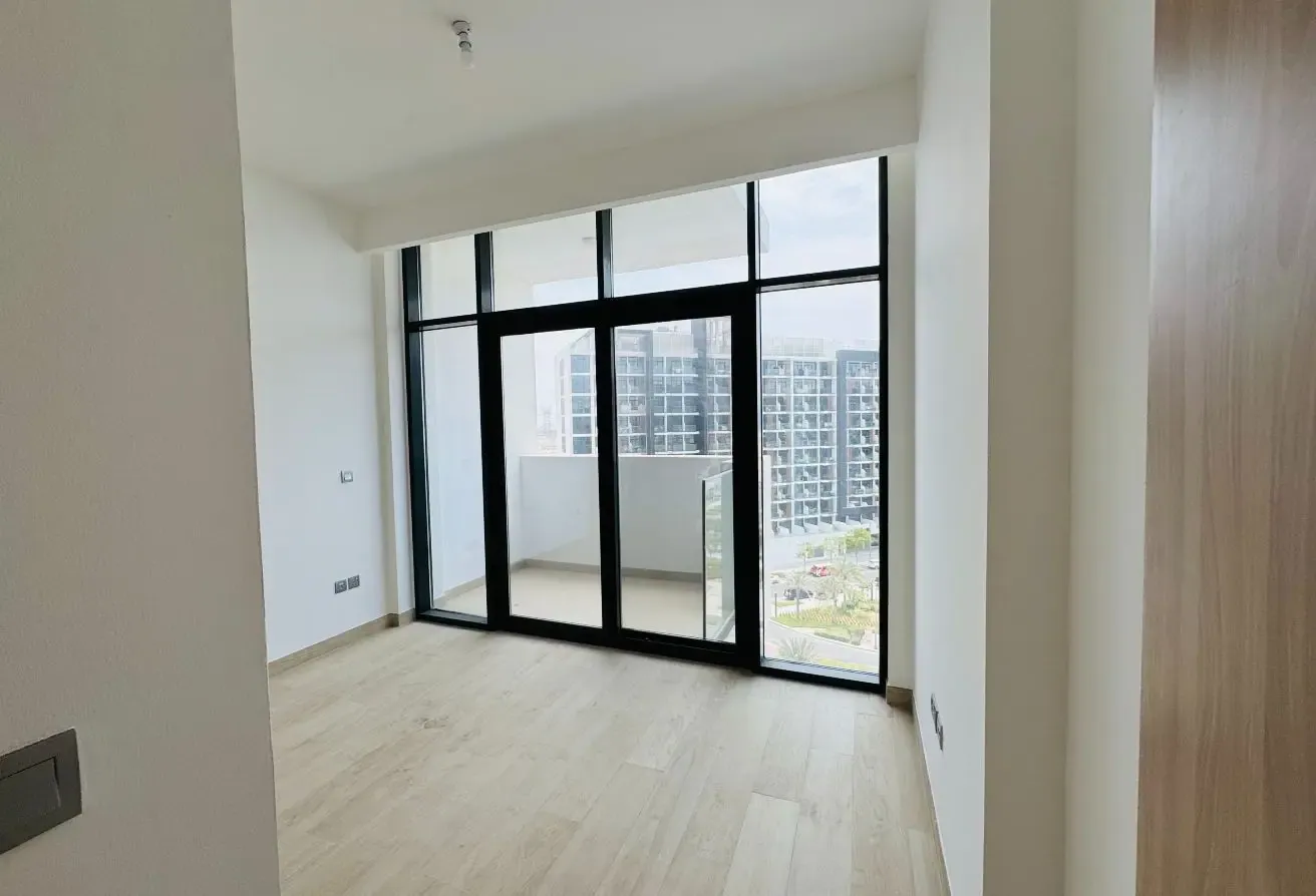 1-Bedroom for Sale Azizi Riviera 4 Meydan 1