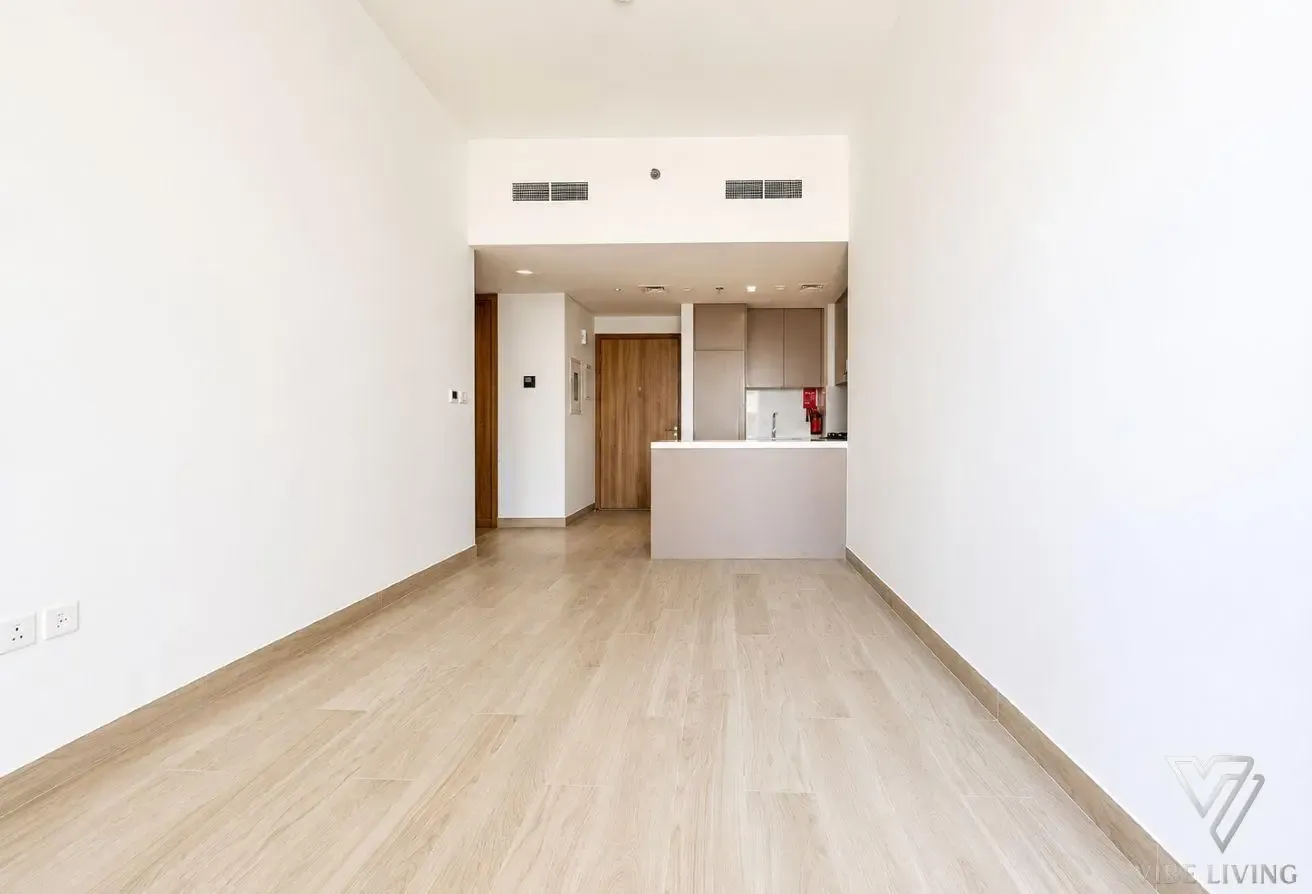 High-Floor 1BR | Lagoon Views | Riviera Beachfront