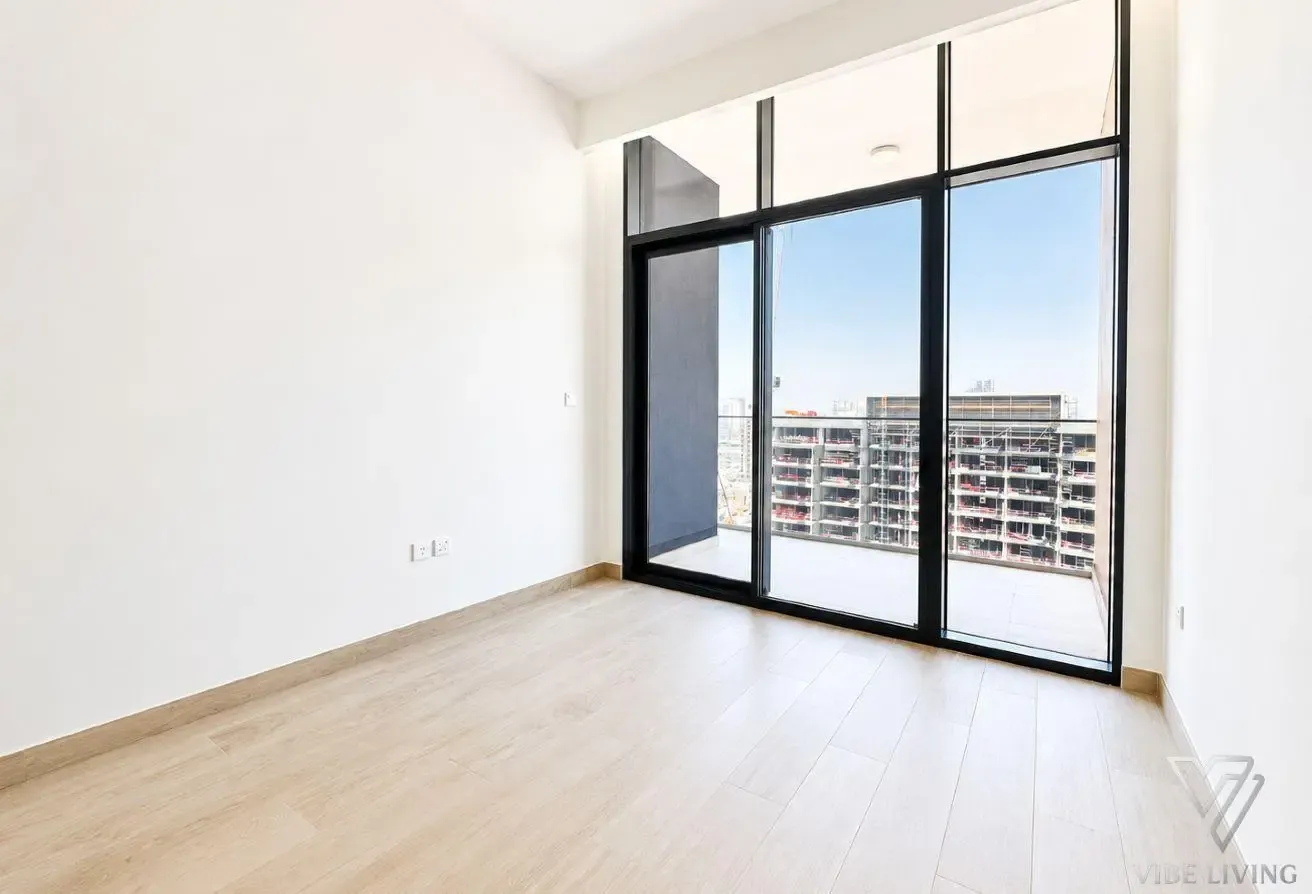 High-Floor 1BR | Lagoon Views | Riviera Beachfront