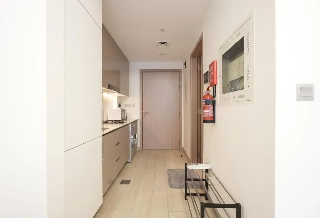 Studio Apartment with Landmark View in Meydan