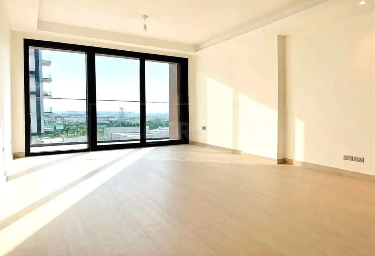 Corner Unit | Unfurnished | High Demand