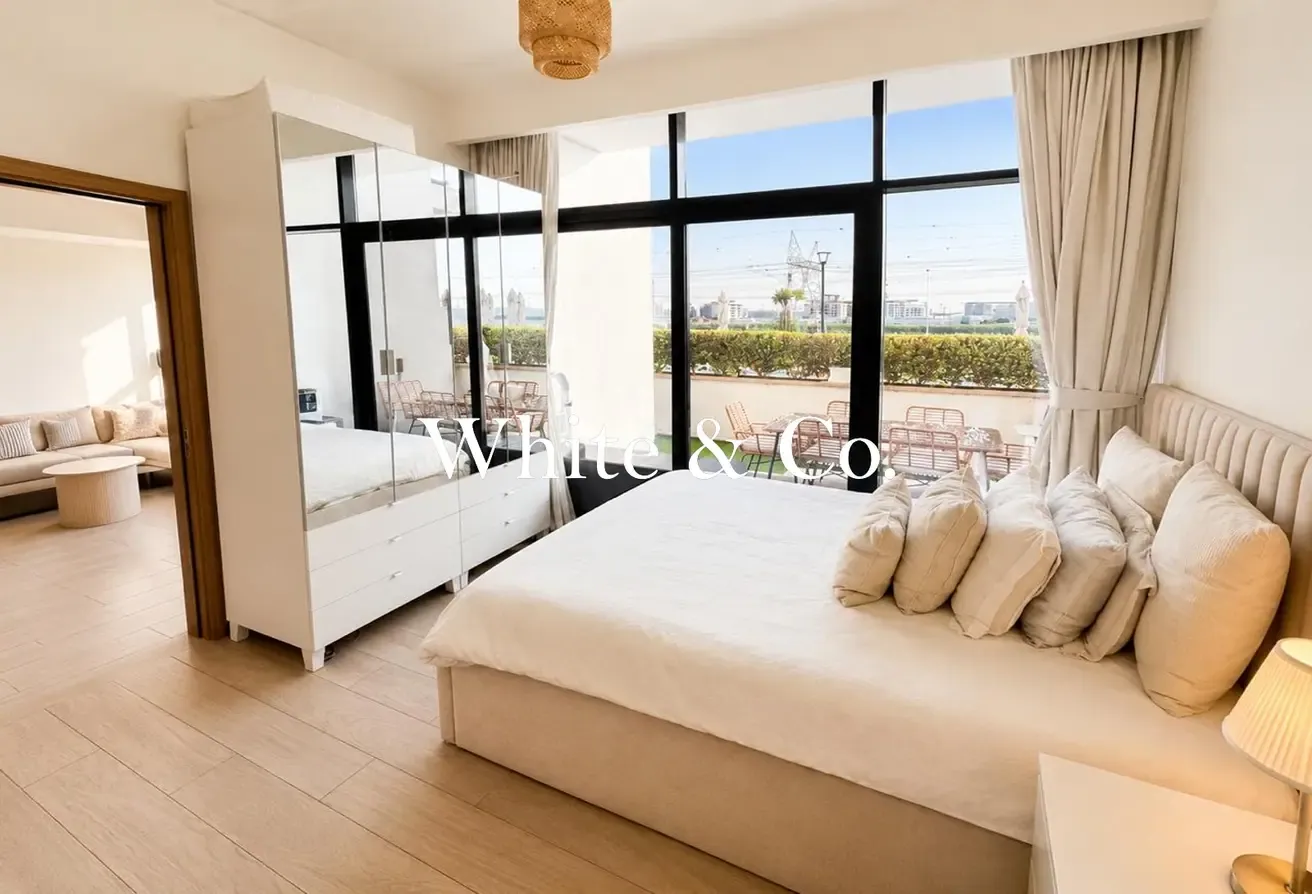 Fully-upgraded | Vacant | Fully-furnished