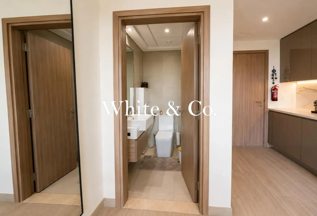 Fully-upgraded | Vacant | Fully-furnished