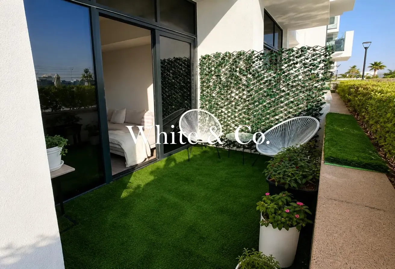 Fully-upgraded | Vacant | Fully-furnished