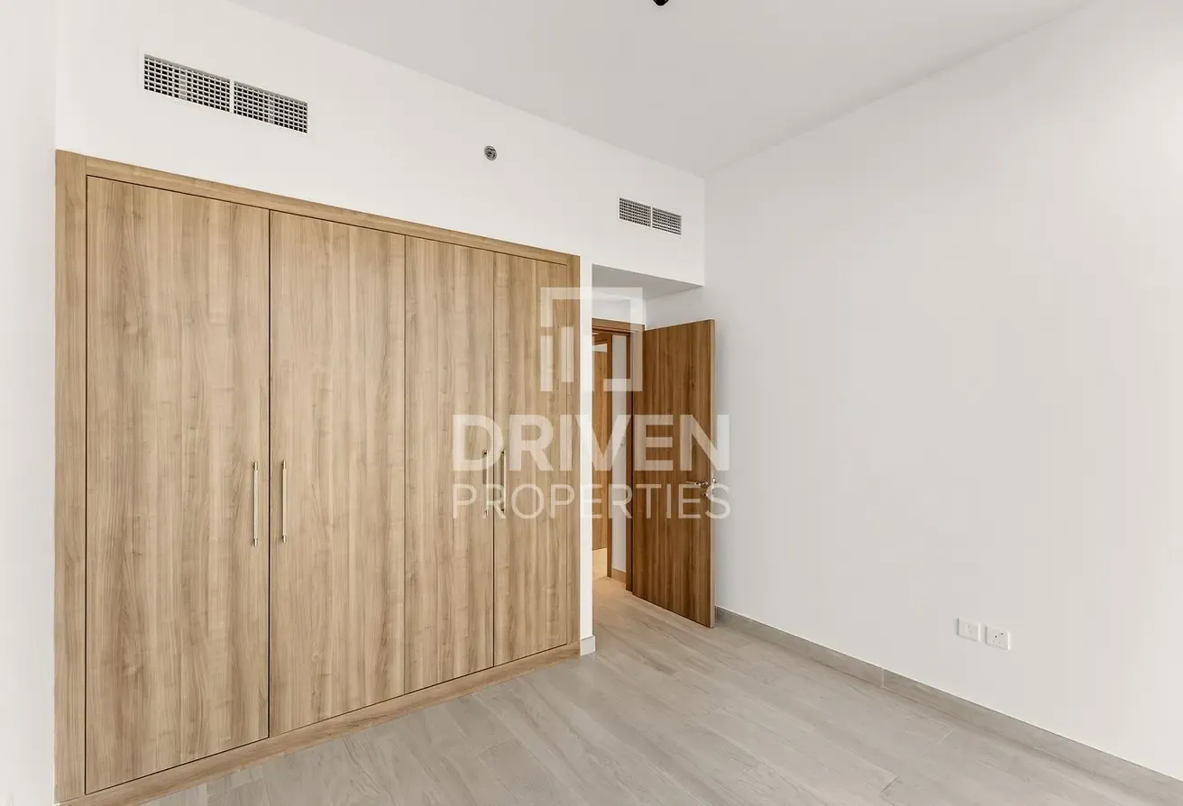 Brand New | Lagoon View | Good Community