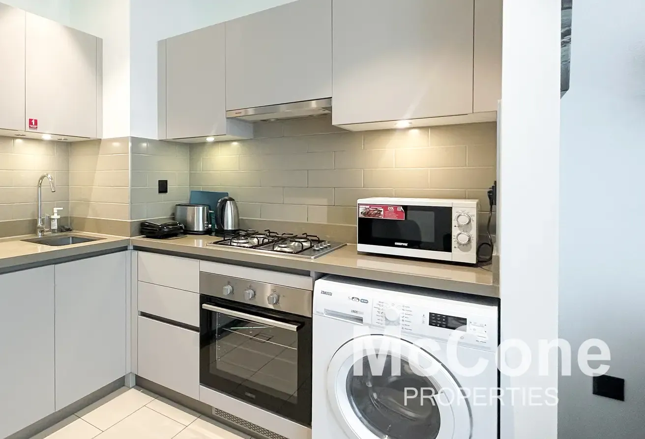 High Floor | Motivated Seller | Community View