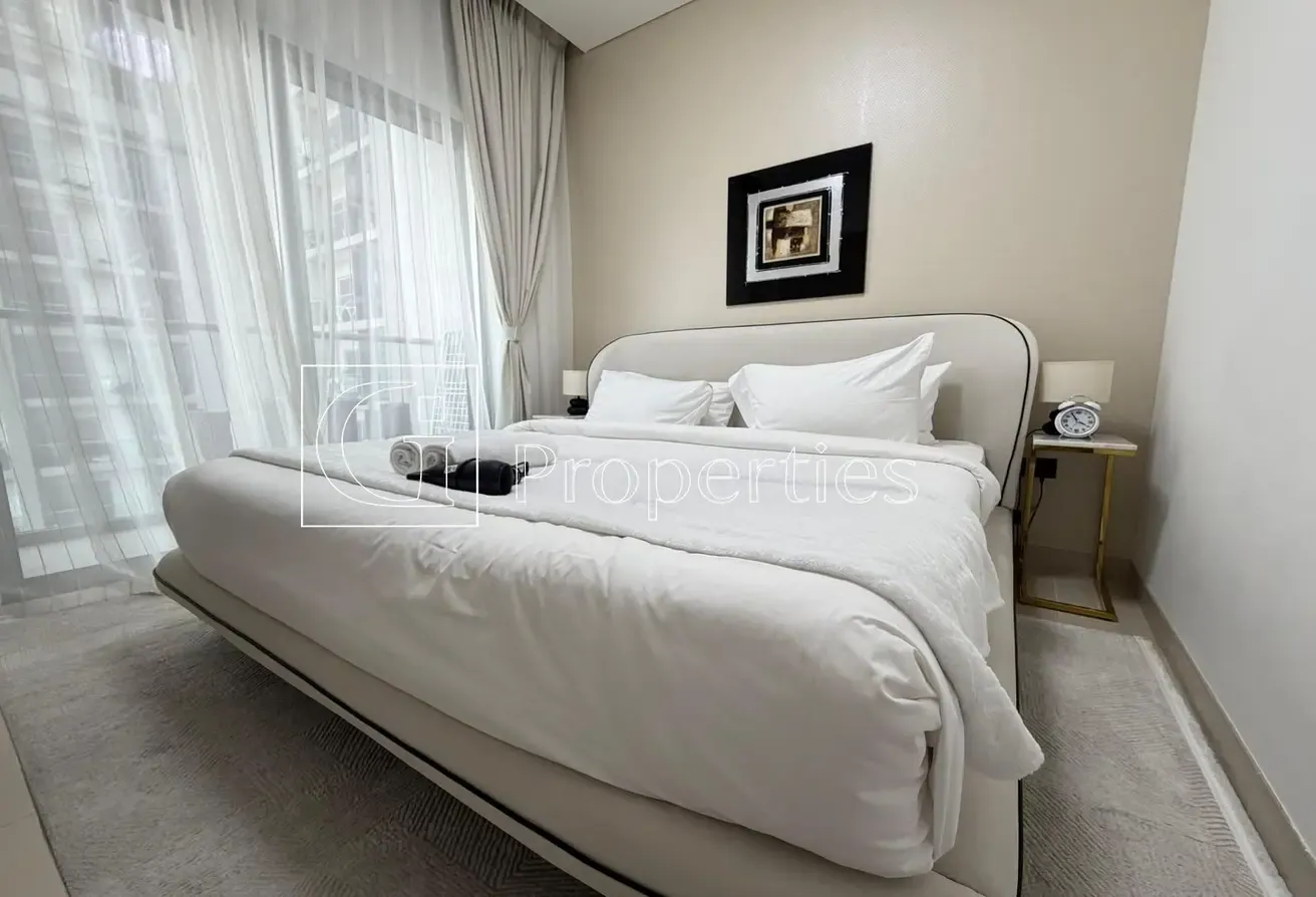 1bd Fully Furnished | Pool View | Ready