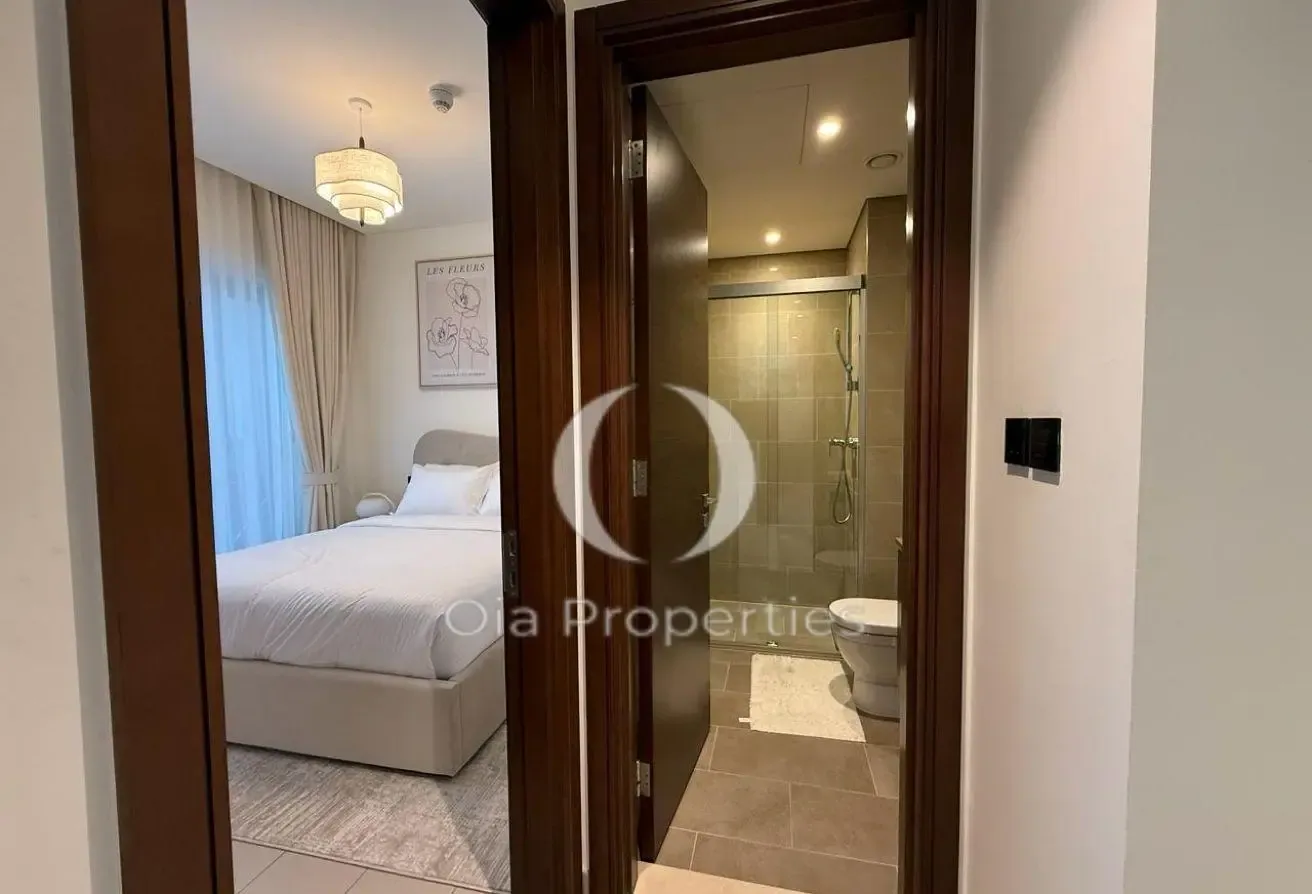 Burj Khalifa and Amenities View | Fully Furnished