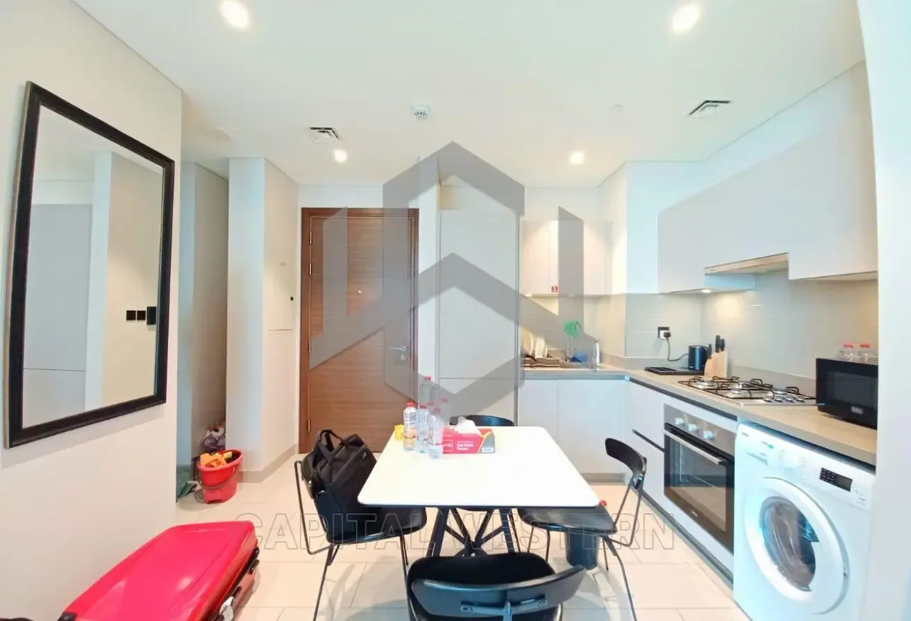 Burj Khalifa View, High Floor, Good Investment