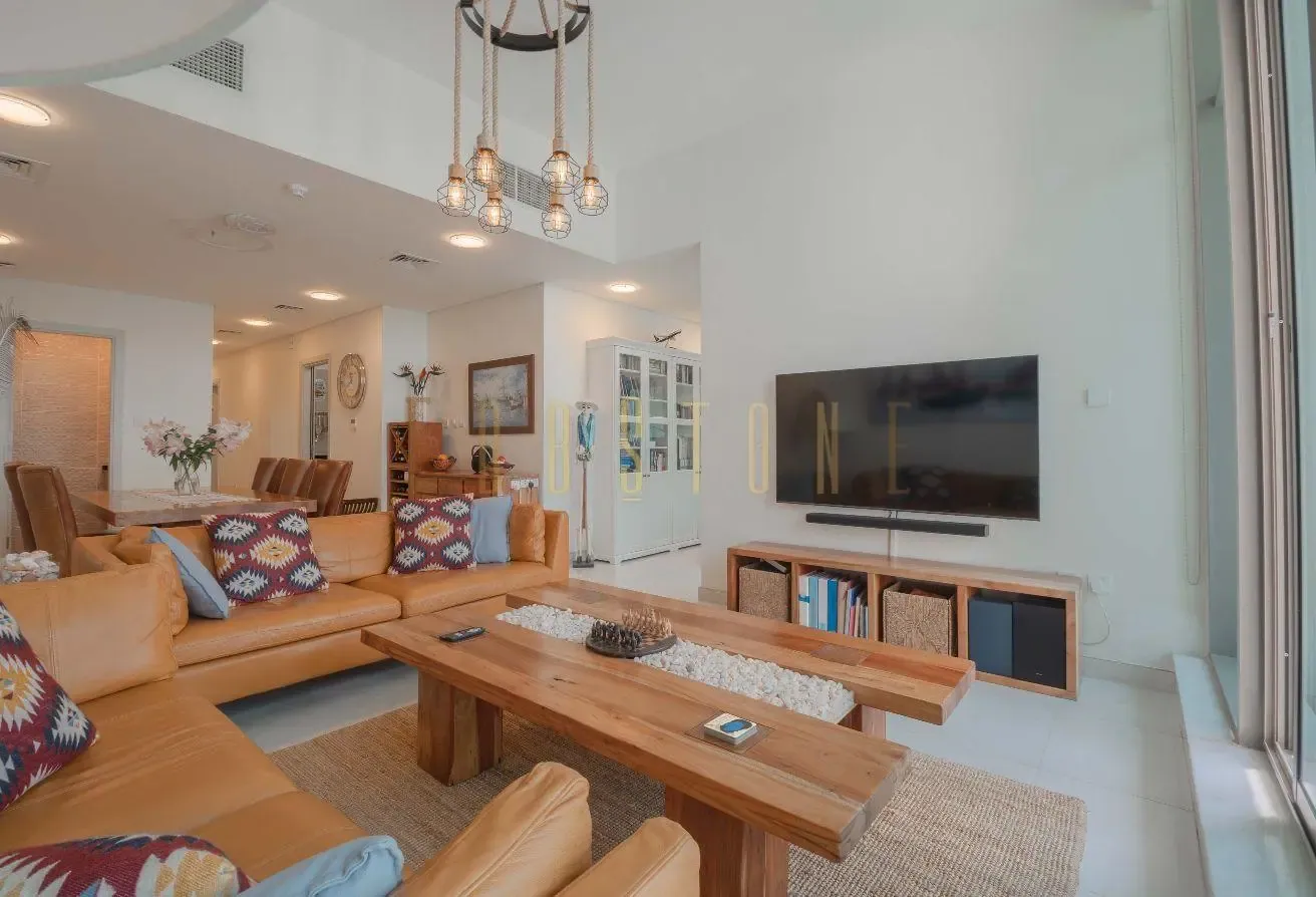 Exclusive | Fully Renovated Penthouse | Large 2 BR