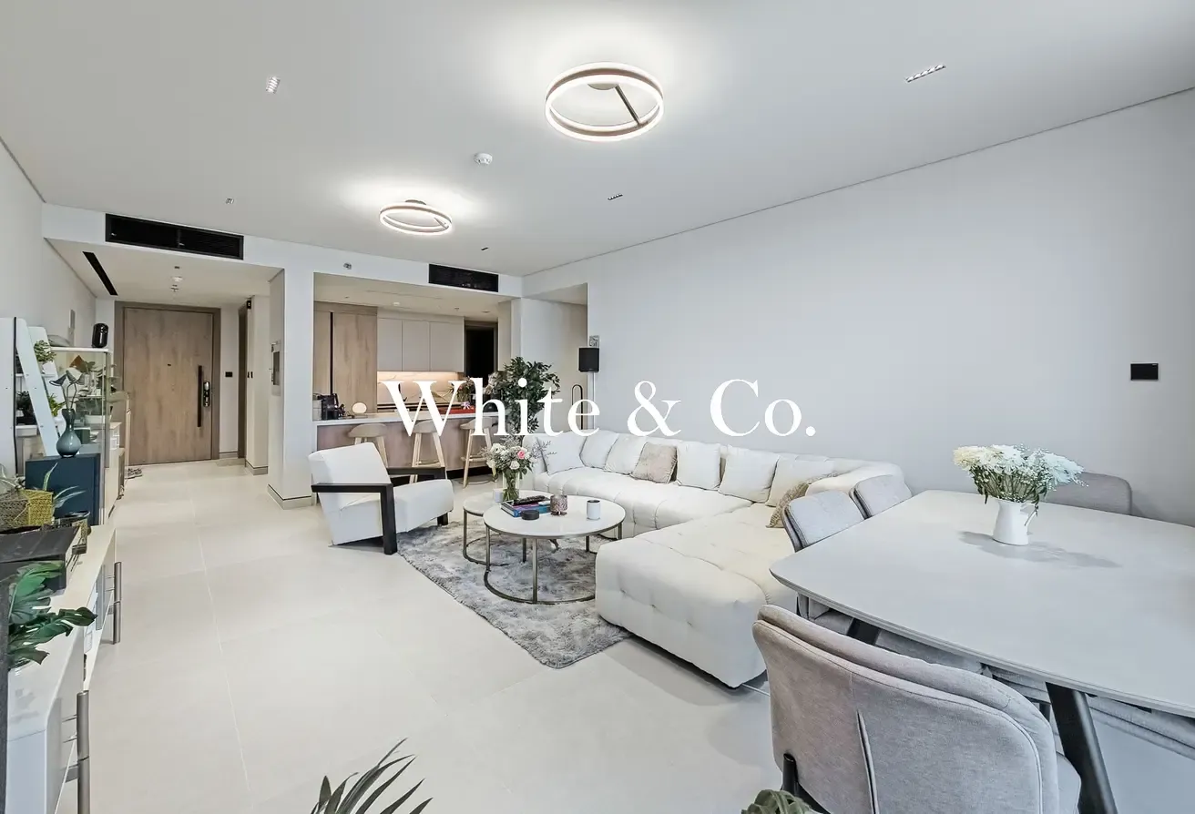 Large Layout | Modern Living | Burj Views