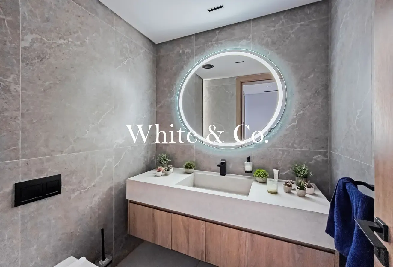 Large Layout | Modern Living | Burj Views