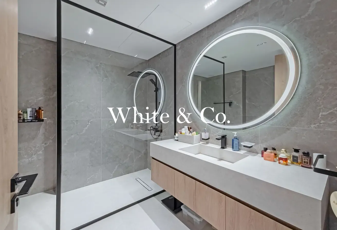 Large Layout | Modern Living | Burj Views