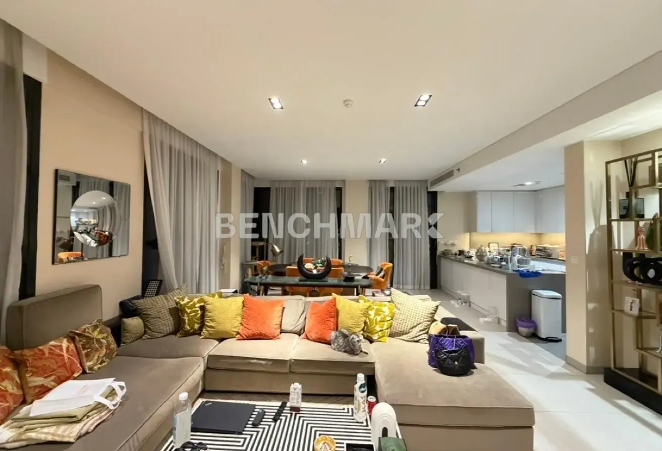 Largest 2-bedroom l Vacant on transfer l Rare unit