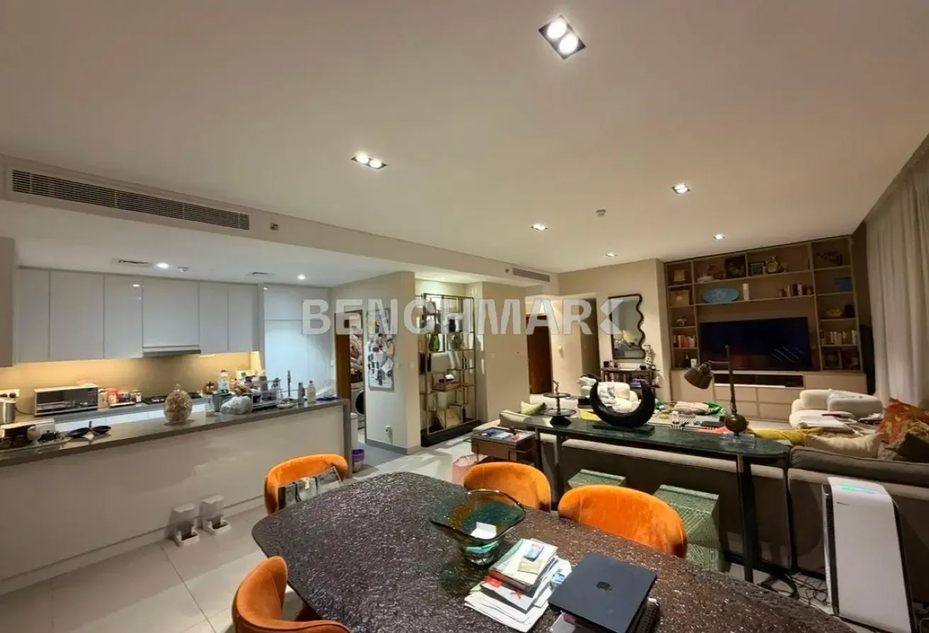 Largest 2-bedroom l Vacant on transfer l Rare unit