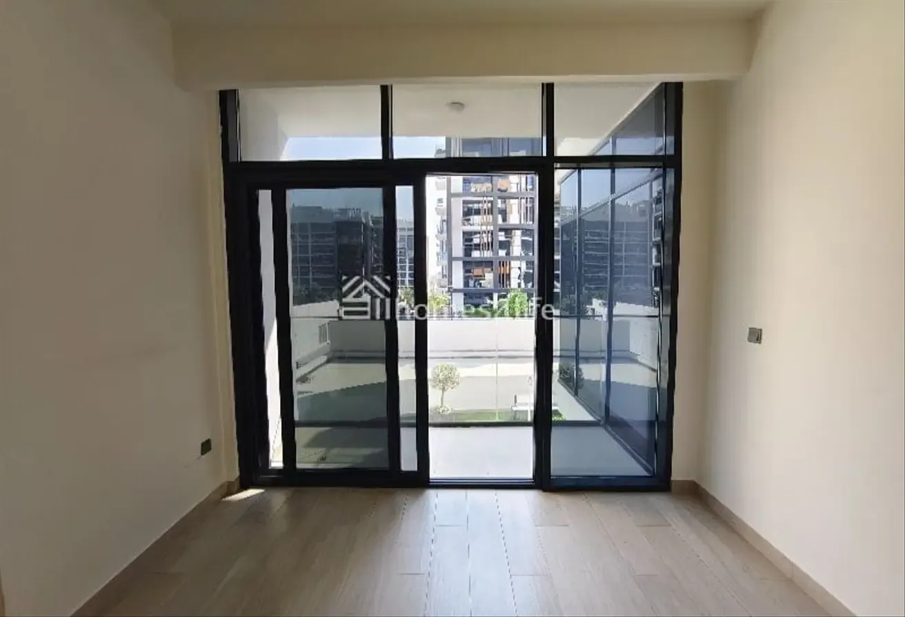HOT DEAL  |  POOL VIEW   |   BELOW MARKET