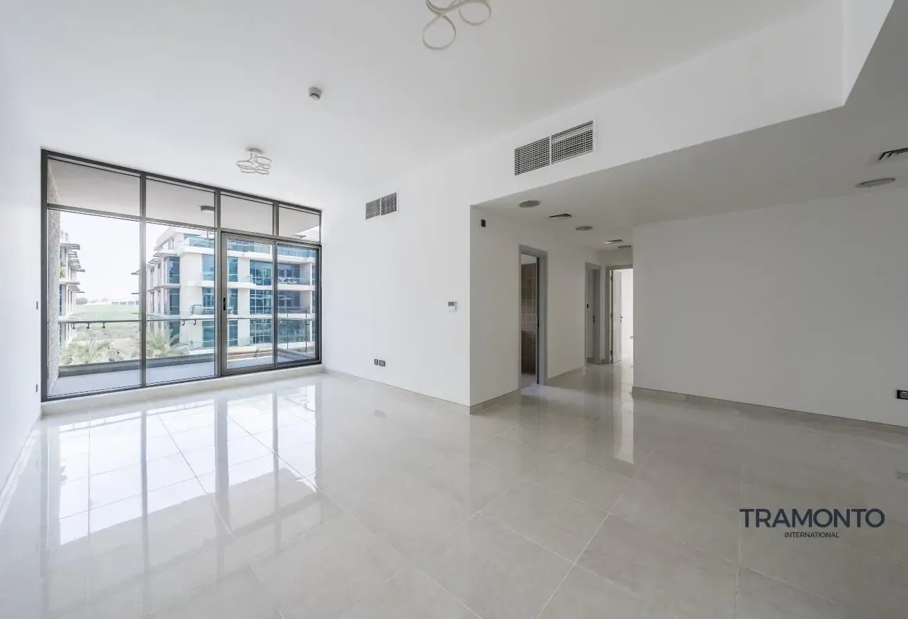 Community View | Spacious Area | Vacant