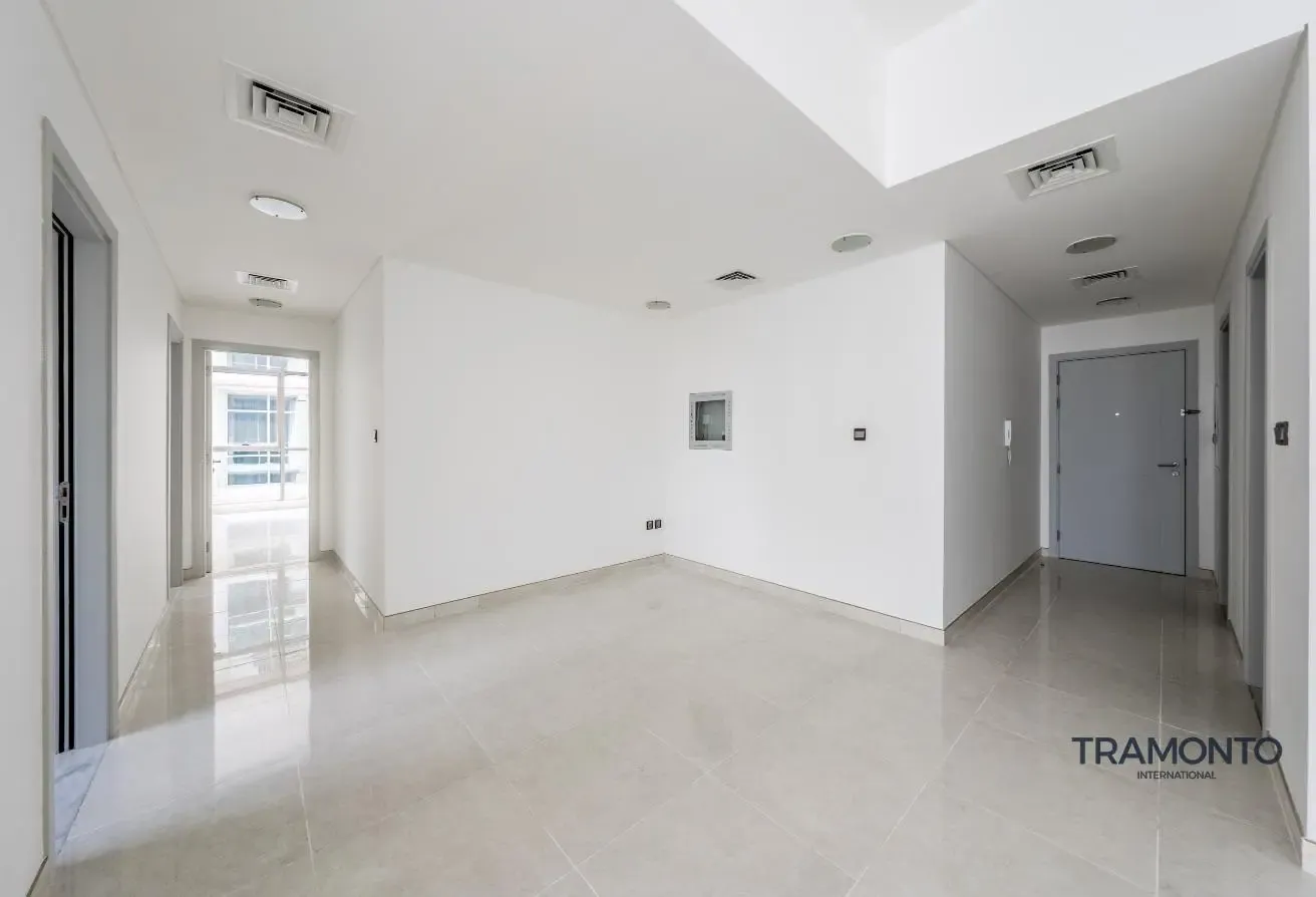 Community View | Spacious Area | Vacant