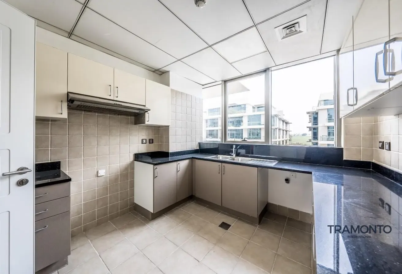 Community View | Spacious Area | Vacant