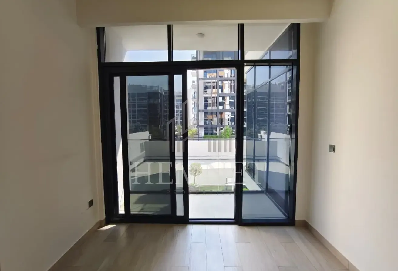 Spacious Layout | Vacant | Open Community View