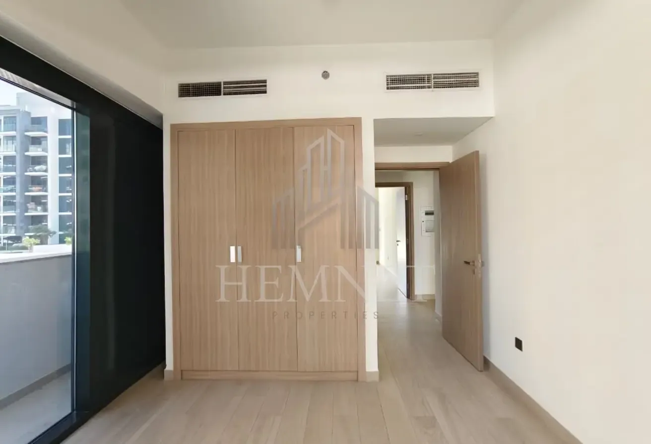 Spacious Layout | Vacant | Open Community View