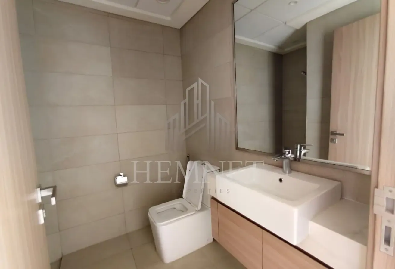 Spacious Layout | Vacant | Open Community View