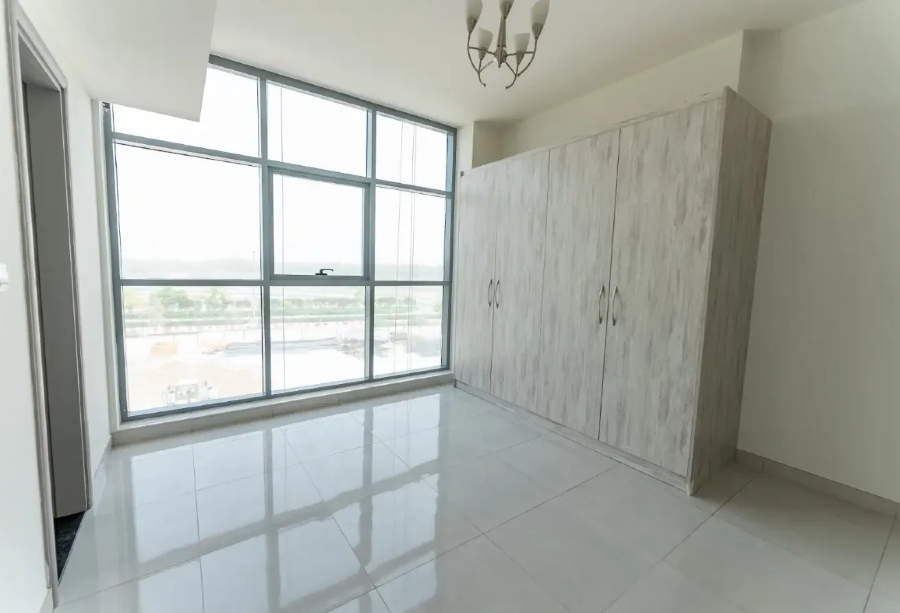 2 BR Apartment brand new in Meydan