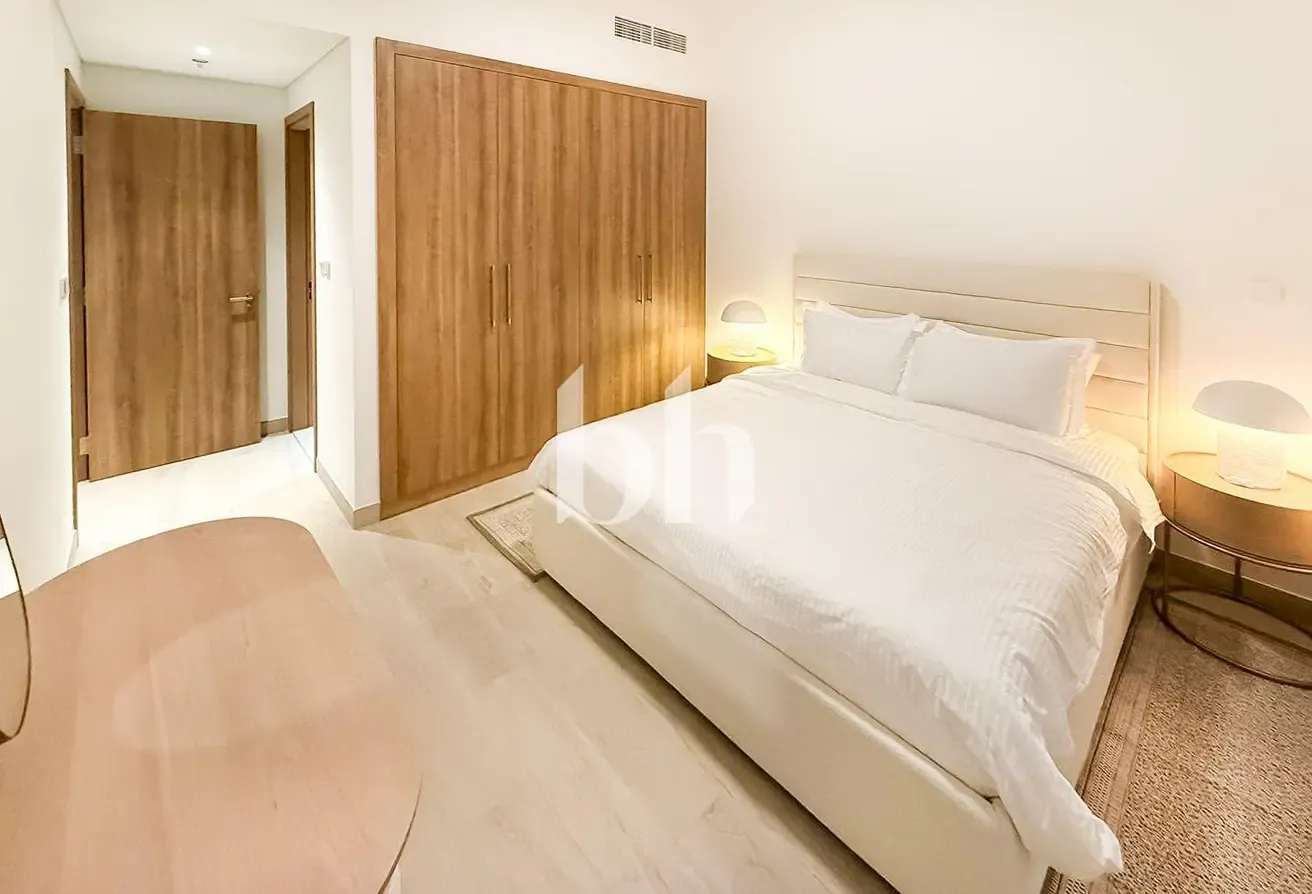 Corner Unit | Full Crystal Lagoon View | Furnished