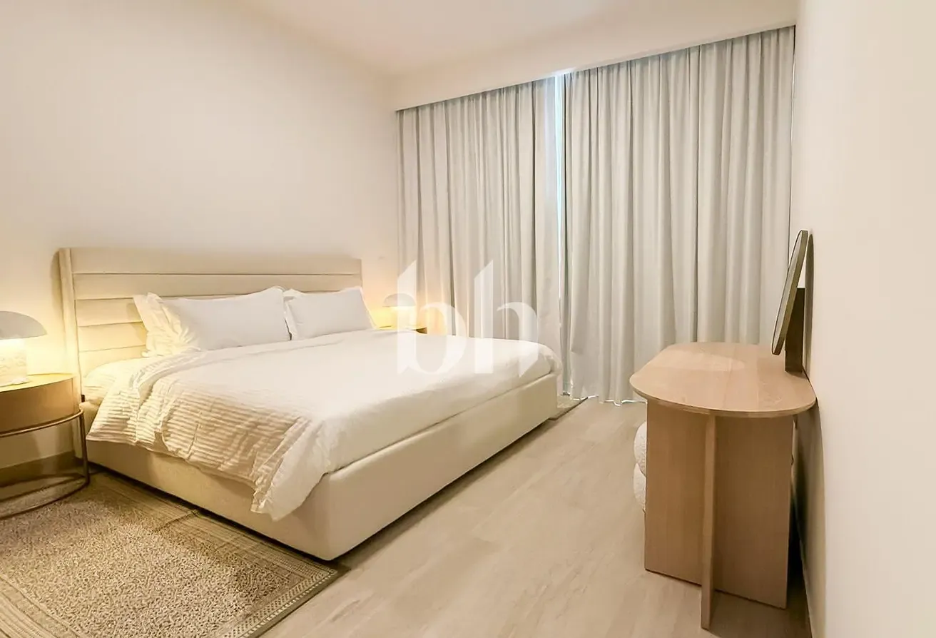 Corner Unit | Full Crystal Lagoon View | Furnished