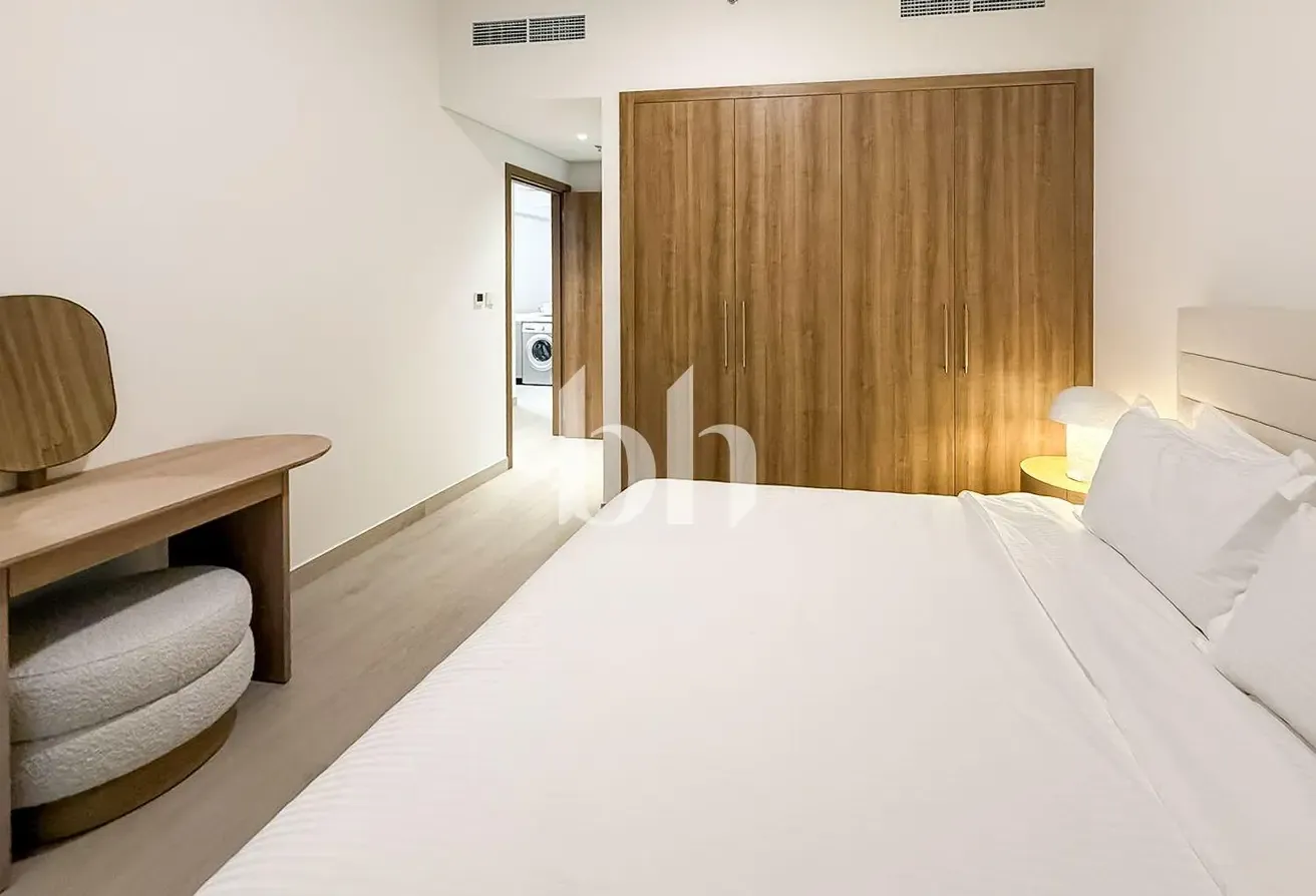 Corner Unit | Full Crystal Lagoon View | Furnished