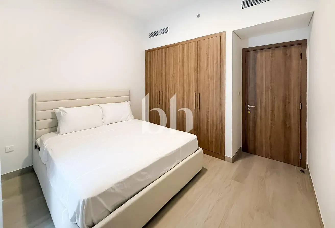 Corner Unit | Full Crystal Lagoon View | Furnished