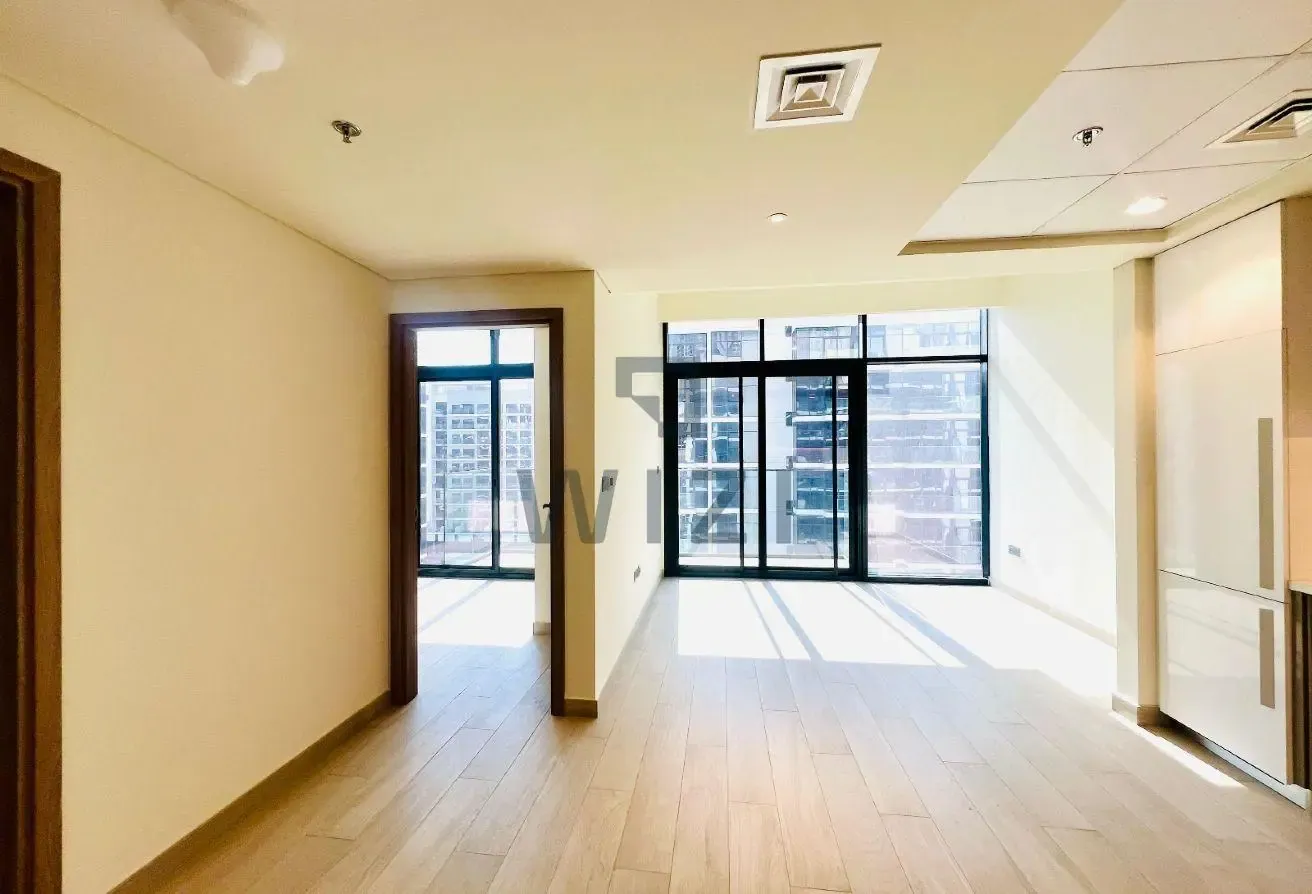 Bright and Spacious | High Floor | Community View