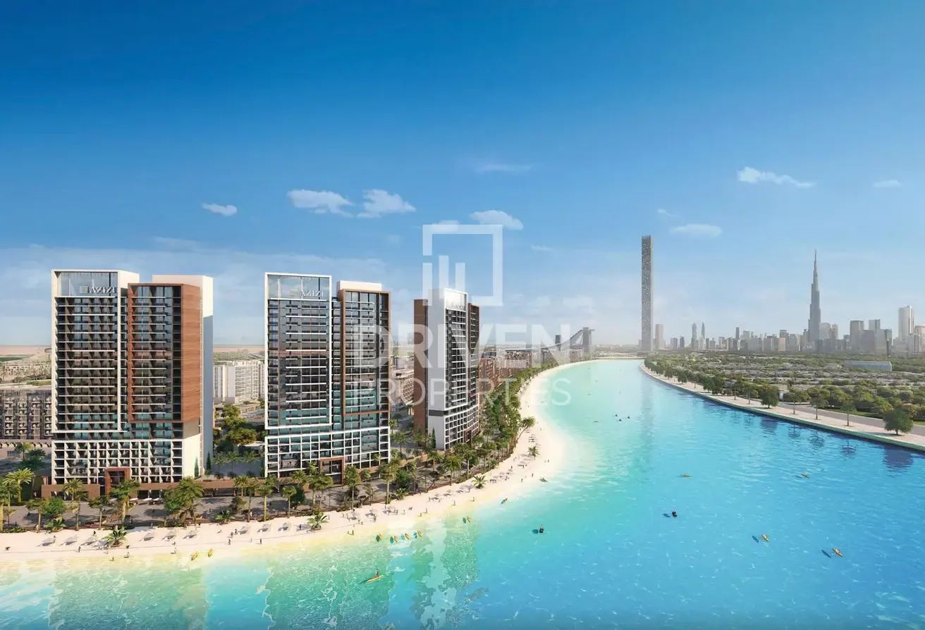 High Floor with Lagoon View | Resale Apt