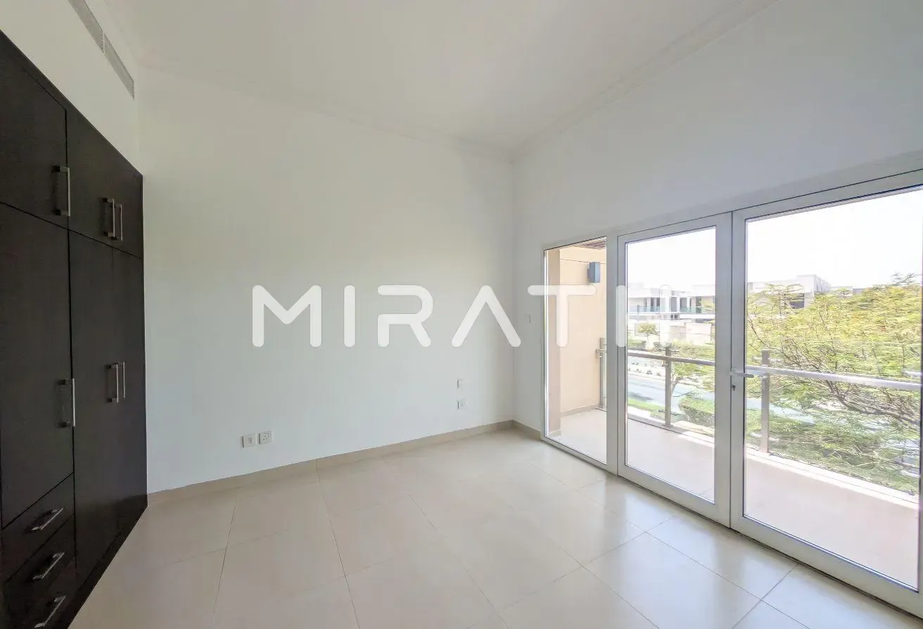 Lowest In The Market | Single Row | Spacious