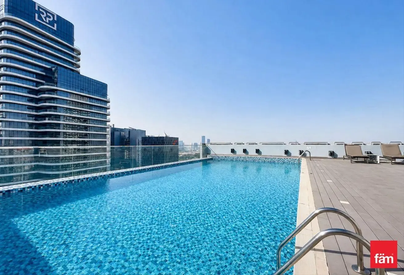 Passive Income | Fractional Share | Luxury