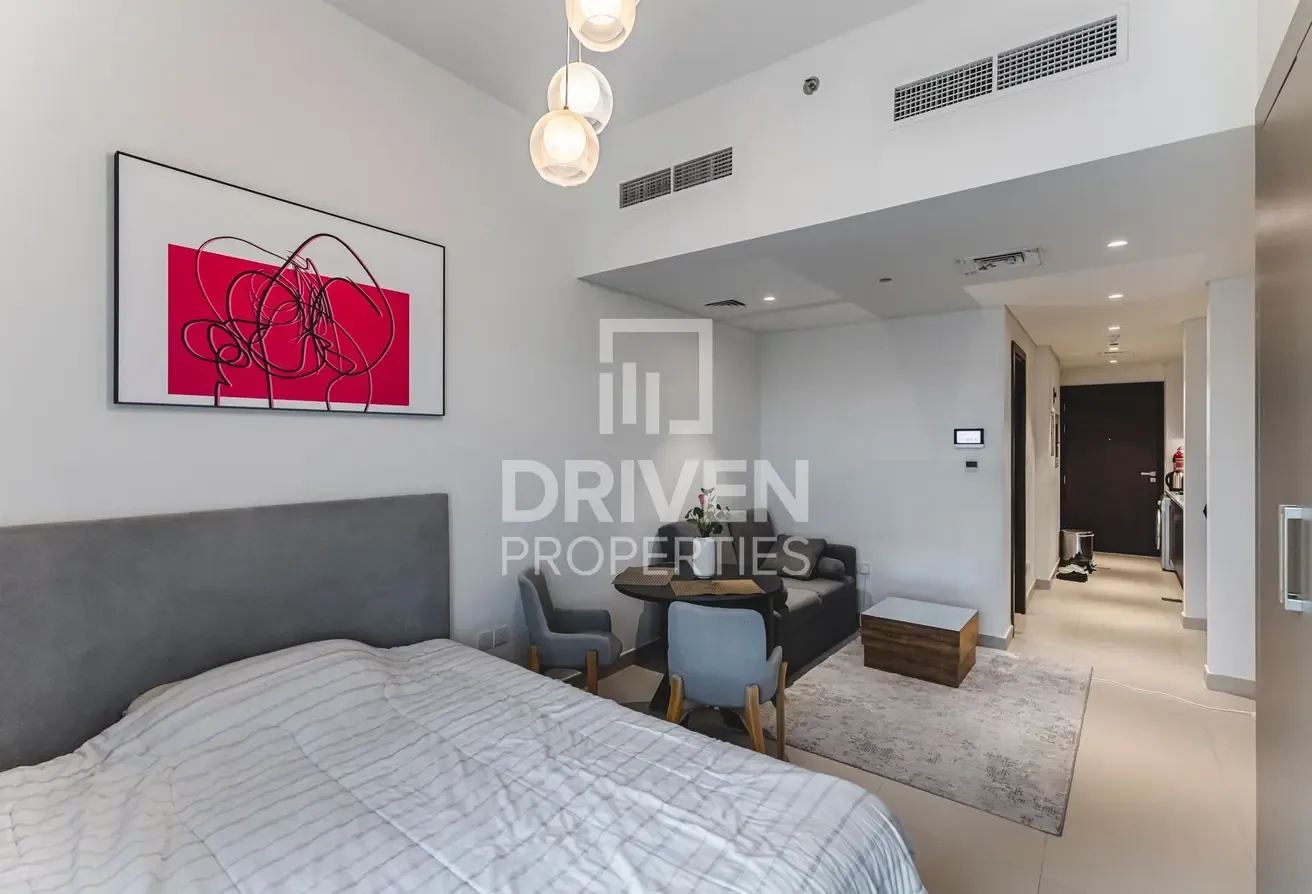 Fully Furnished | Chiller Free Building | Vacant