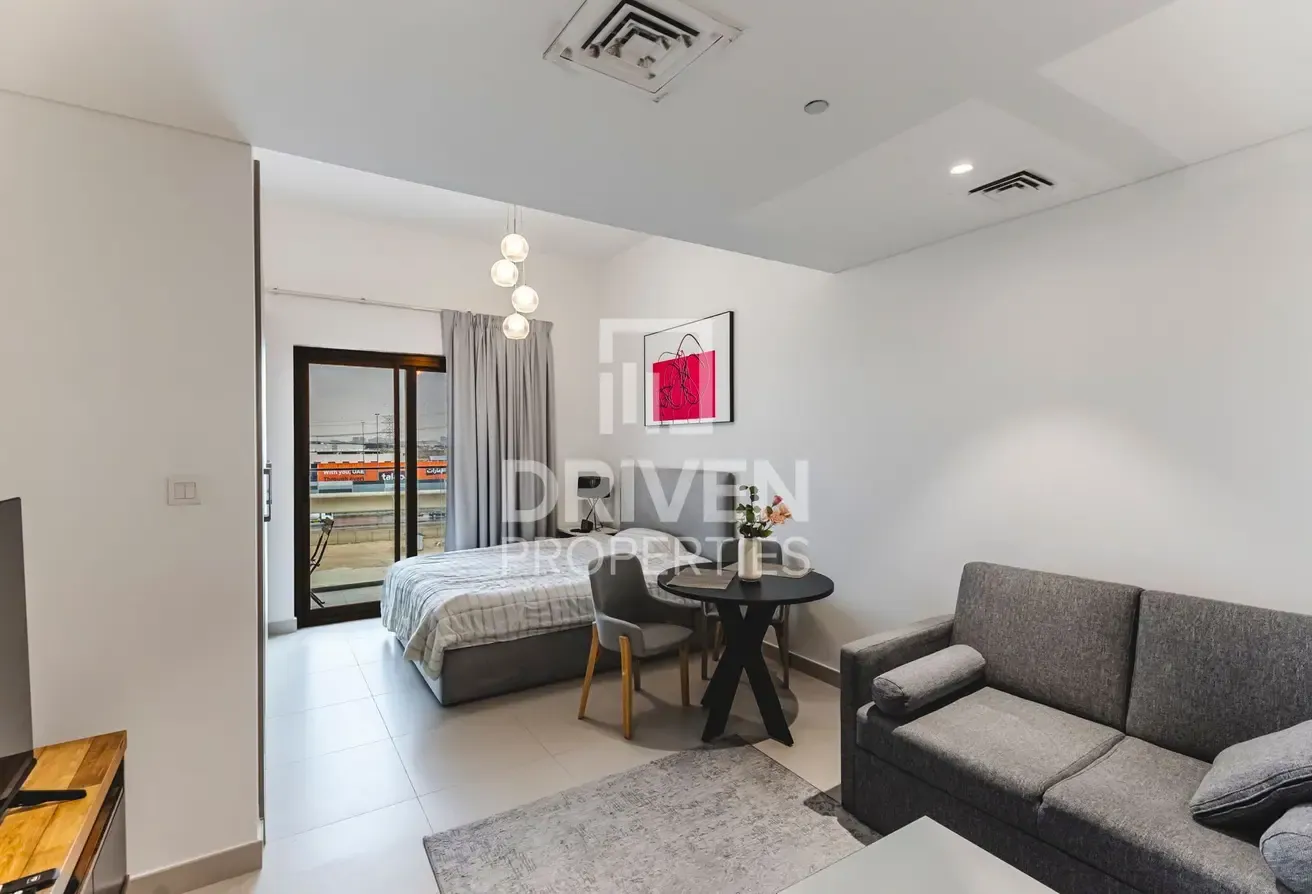 Fully Furnished | Chiller Free Building | Vacant