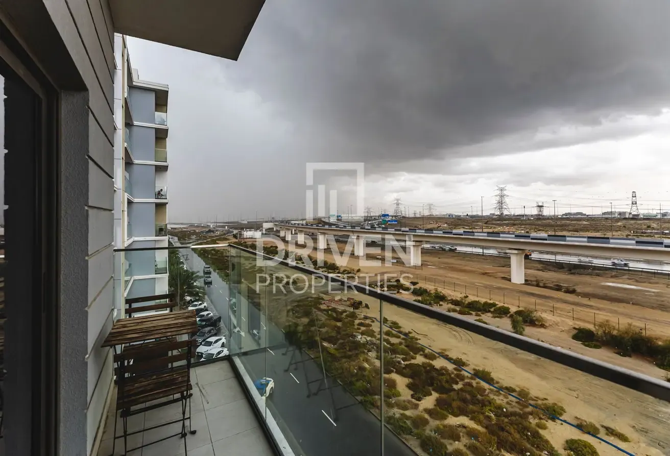 Fully Furnished | Chiller Free Building | Vacant