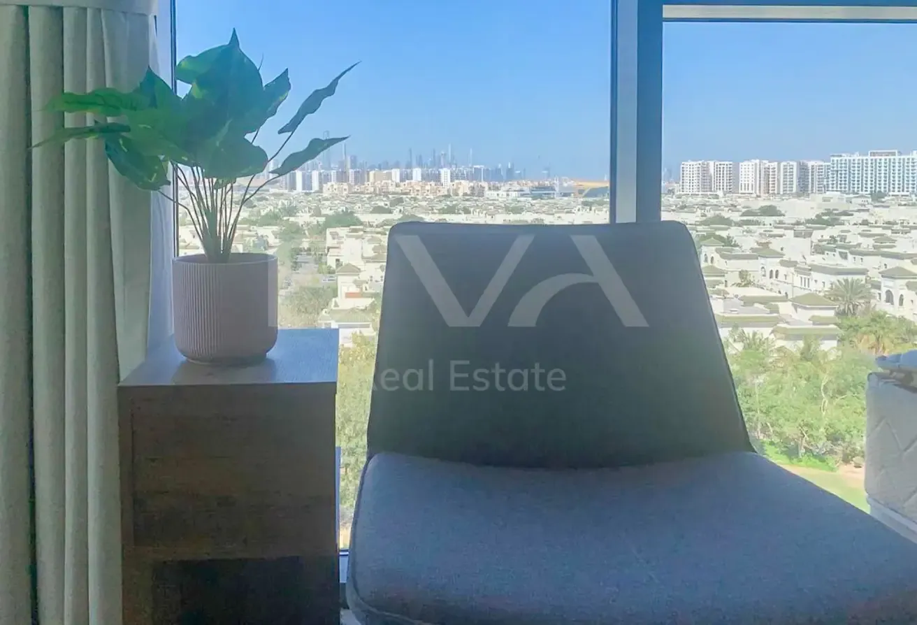 UNFURNISHED | SKYLINE VIEW | NEAR METRO